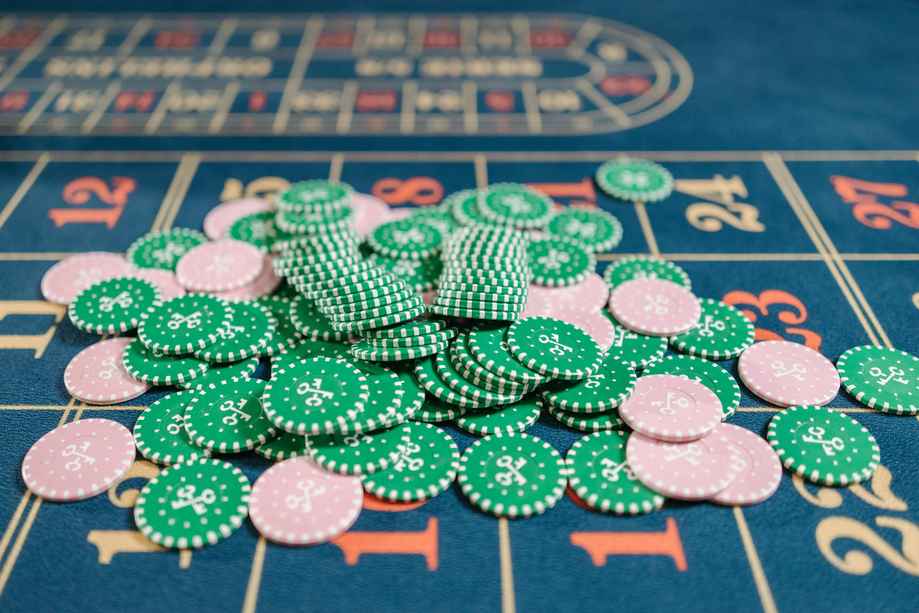 Exploring the World of Online Gaming: An Interview with Aphrodite Casino Players